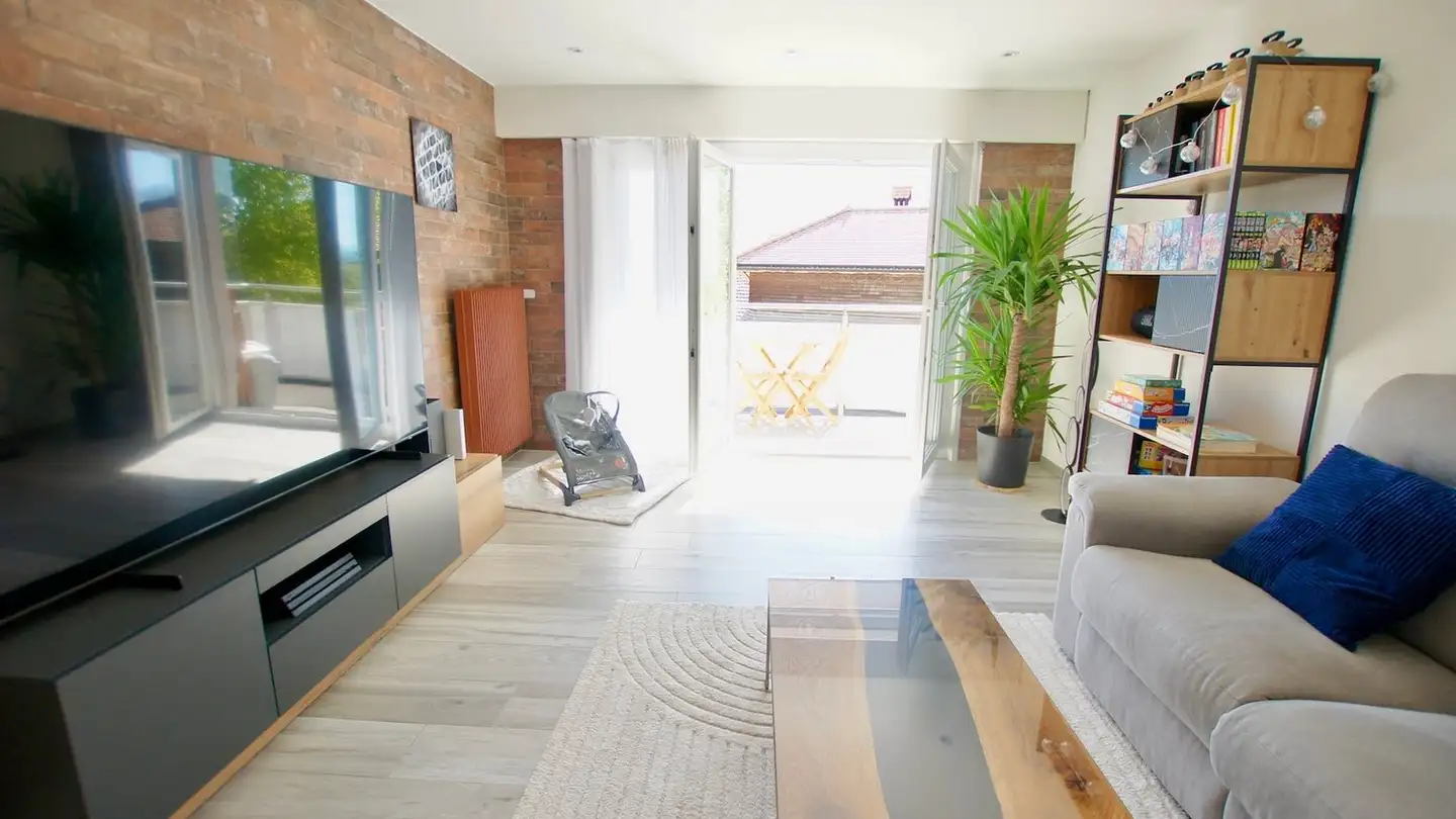 Apartment for sale - 1623 Semsales - Photo 2