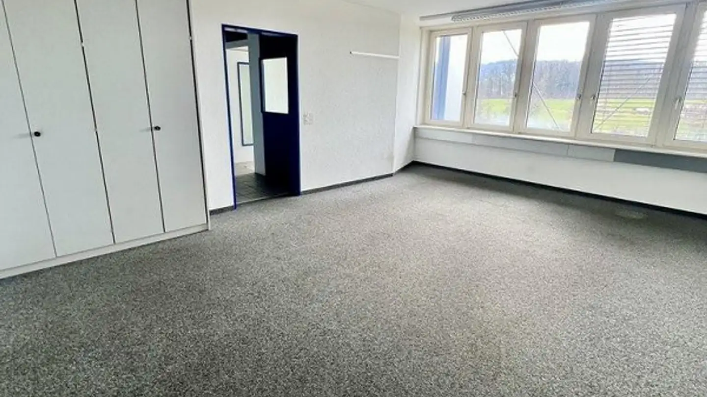 Gewerbe mieten - Wohlerstrasse 51, 5605 Dottikon - Foto 2