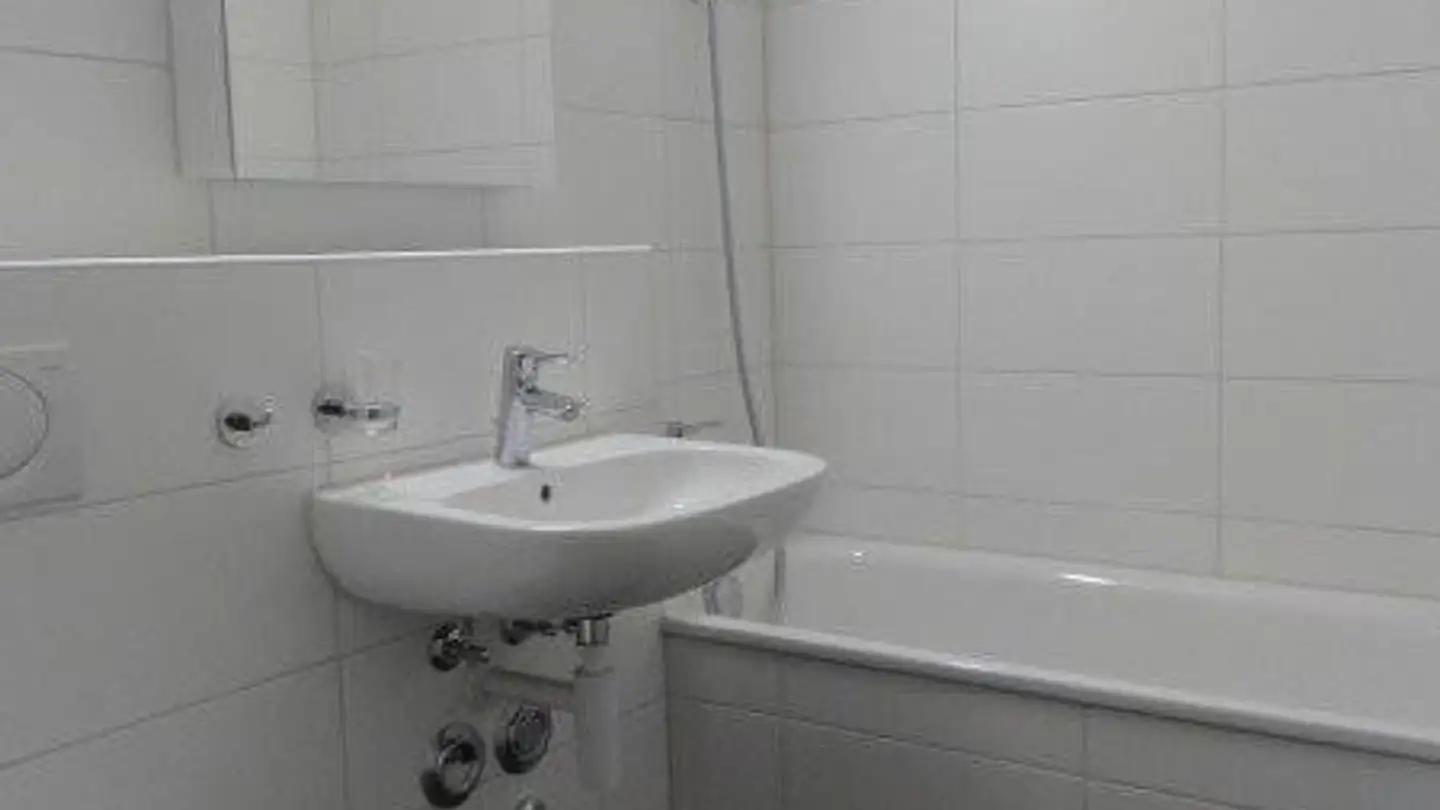 Apartment for rent - Route De Brügg / Brüggstrasse 83, 2503 Biel/Bienne - Photo 4