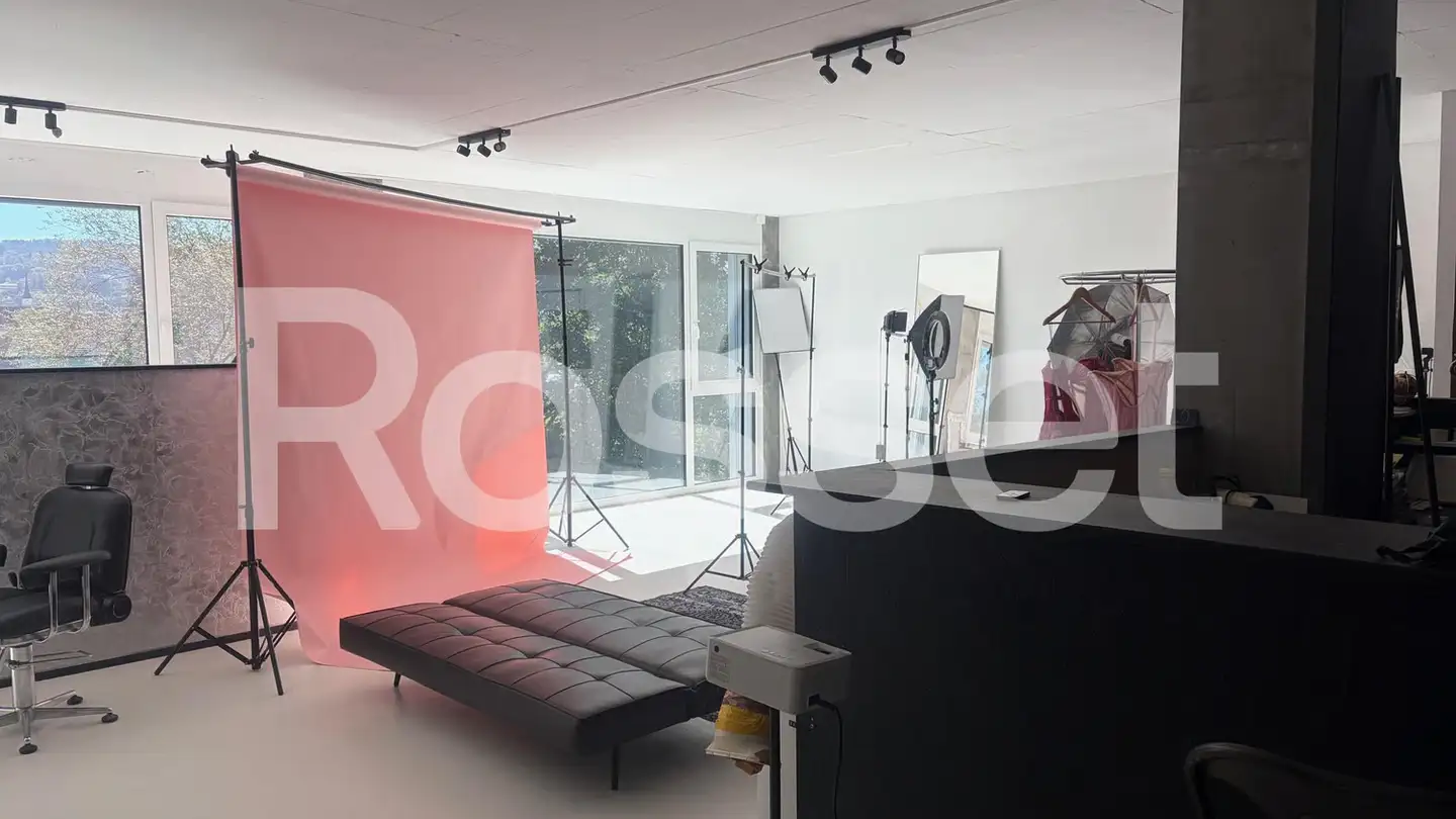 Office space for rent - Route de l'Industrie 16, 1564 Domdidier - Photo 2