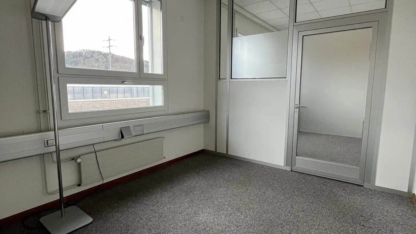 Office space for rent - Limmatstrasse 2, 8957 Spreitenbach - Photo 4