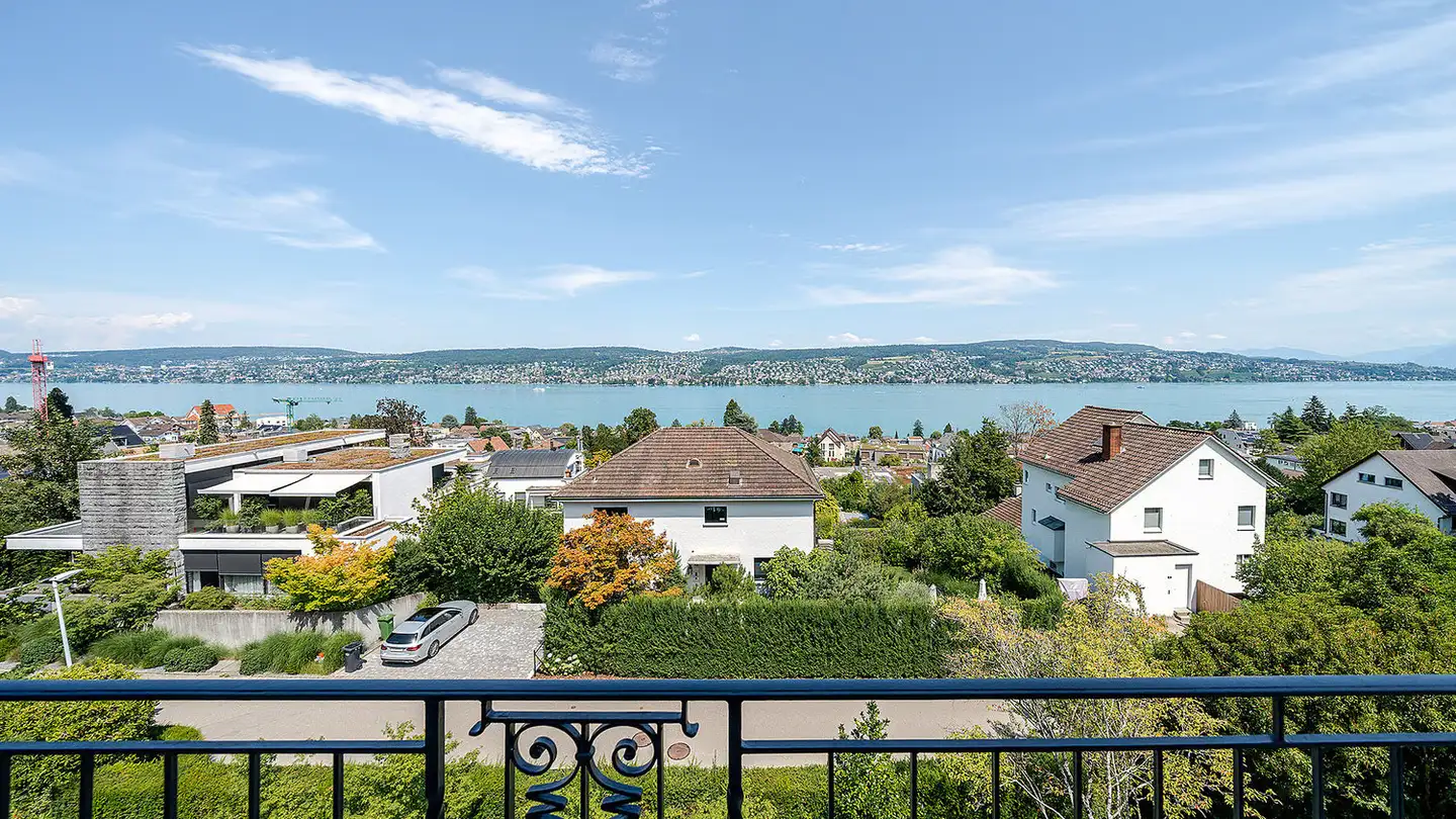 Doppelhaushälfte mieten - Alpenstrasse 10a, 8803 Rüschlikon