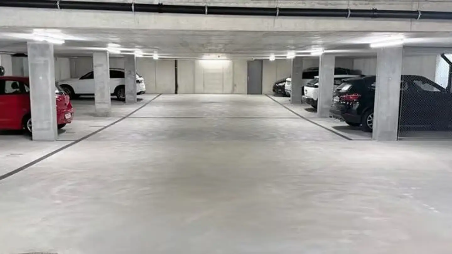 Place de parking extérieure à louer - 8180 Bülach - Photo 3