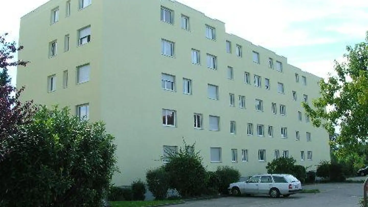 Outdoor parking space for rent - Chemin De La Covatannaz, 1032 Romanel-sur-Lausanne