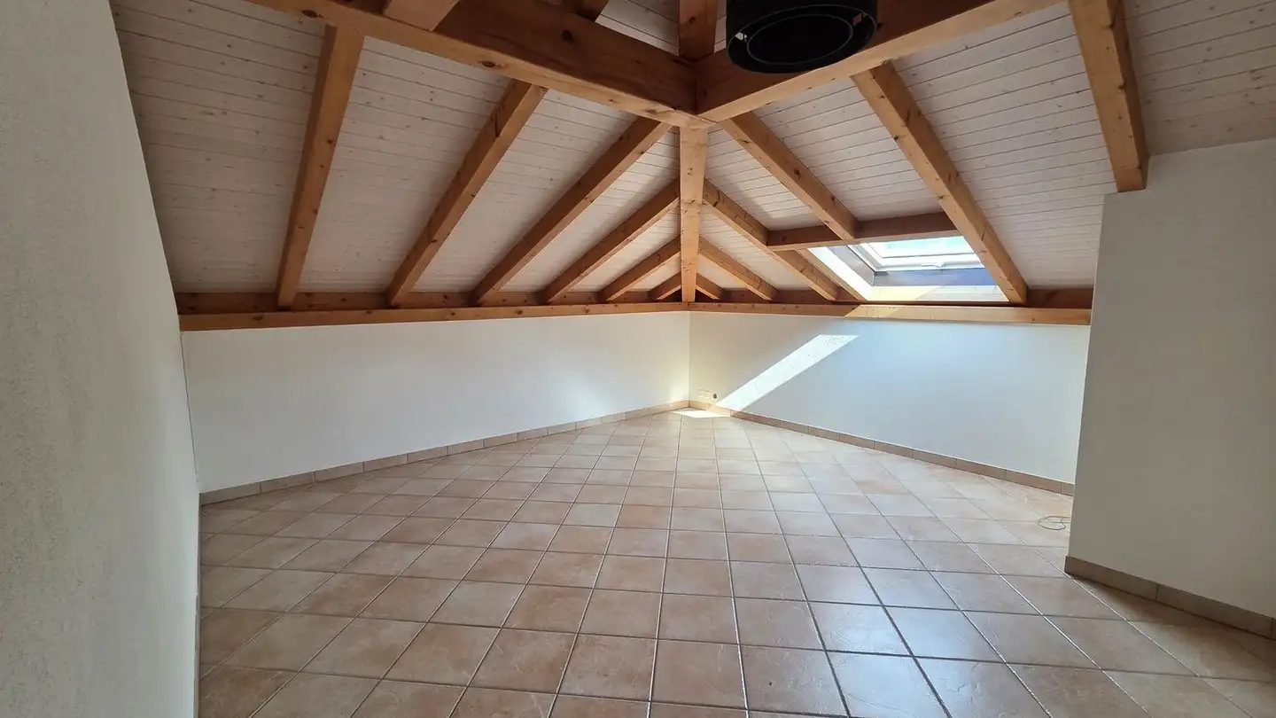 Apartment for rent - Cité Saint-Michel 6, 1635 La Tour-de-Trême - Photo 3