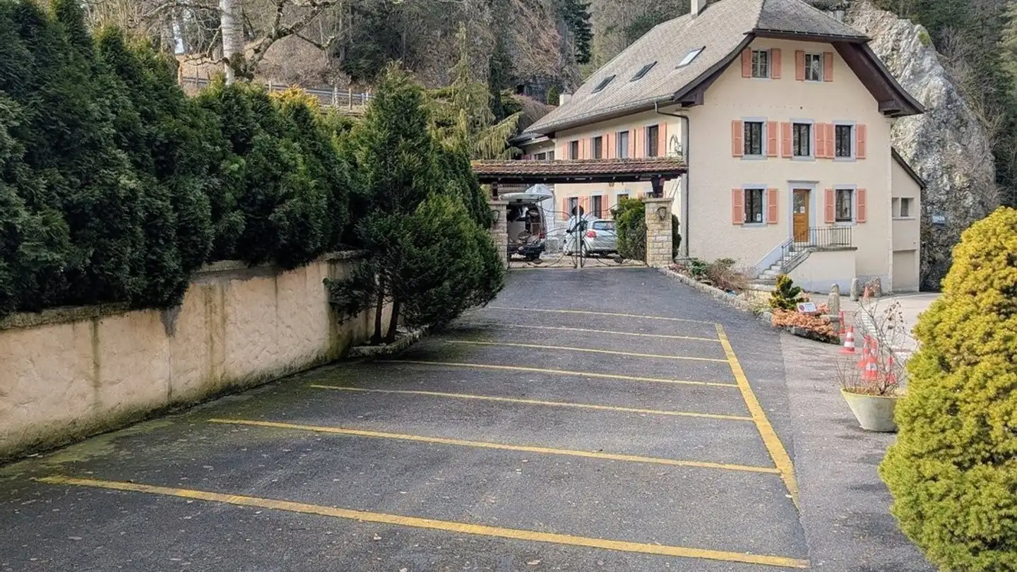 Apartment for rent - 2716 Sornetan - Photo 2