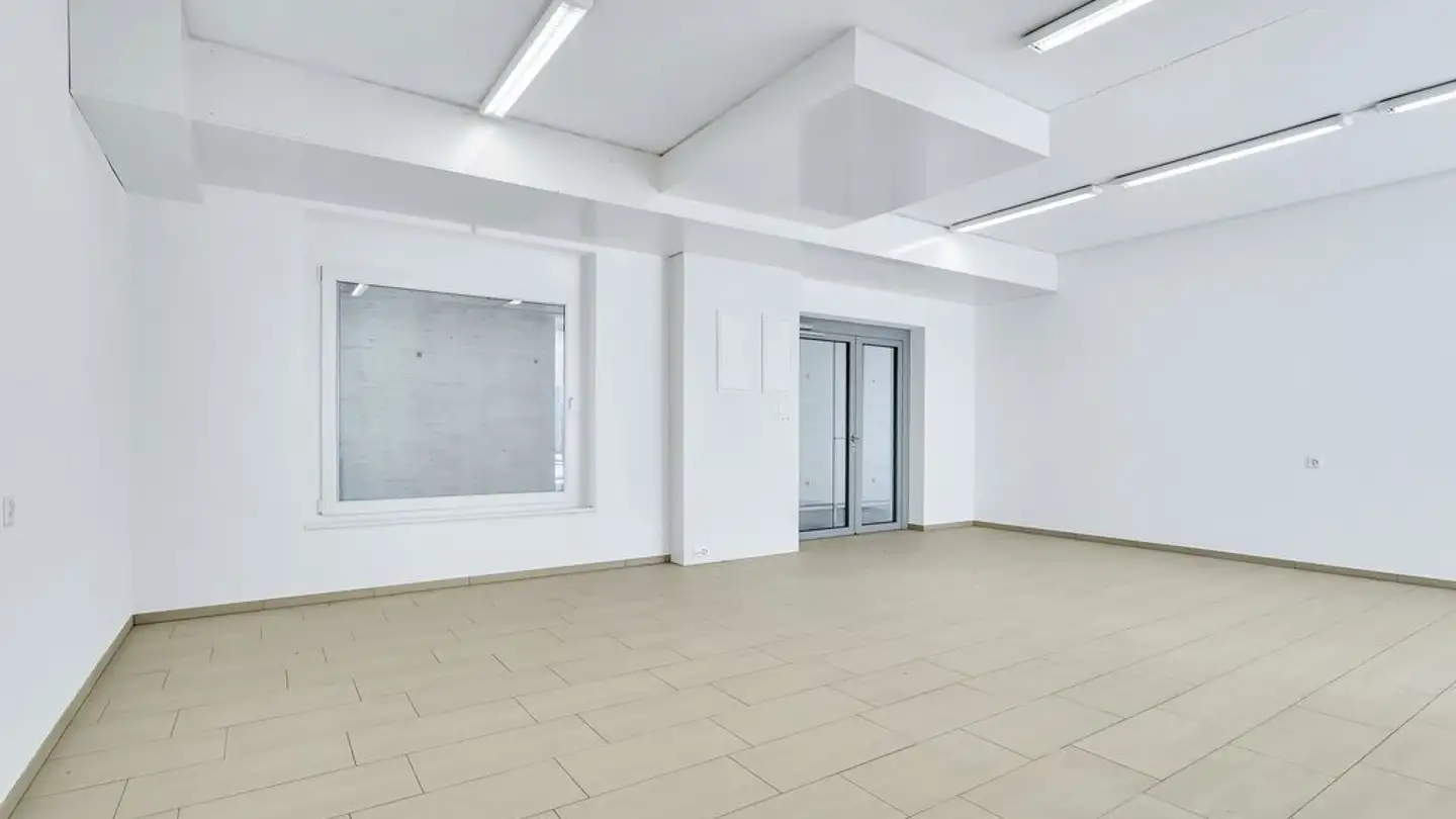 Shop for rent - Schäfliplatz 1, 9315 Neukirch (Egnach) - Photo 2