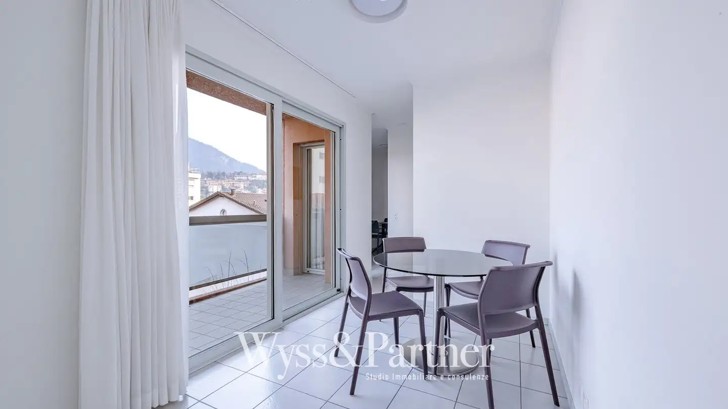 Wohnung mieten - Via Emilio Bossi 12, 6830 Chiasso - Foto 3