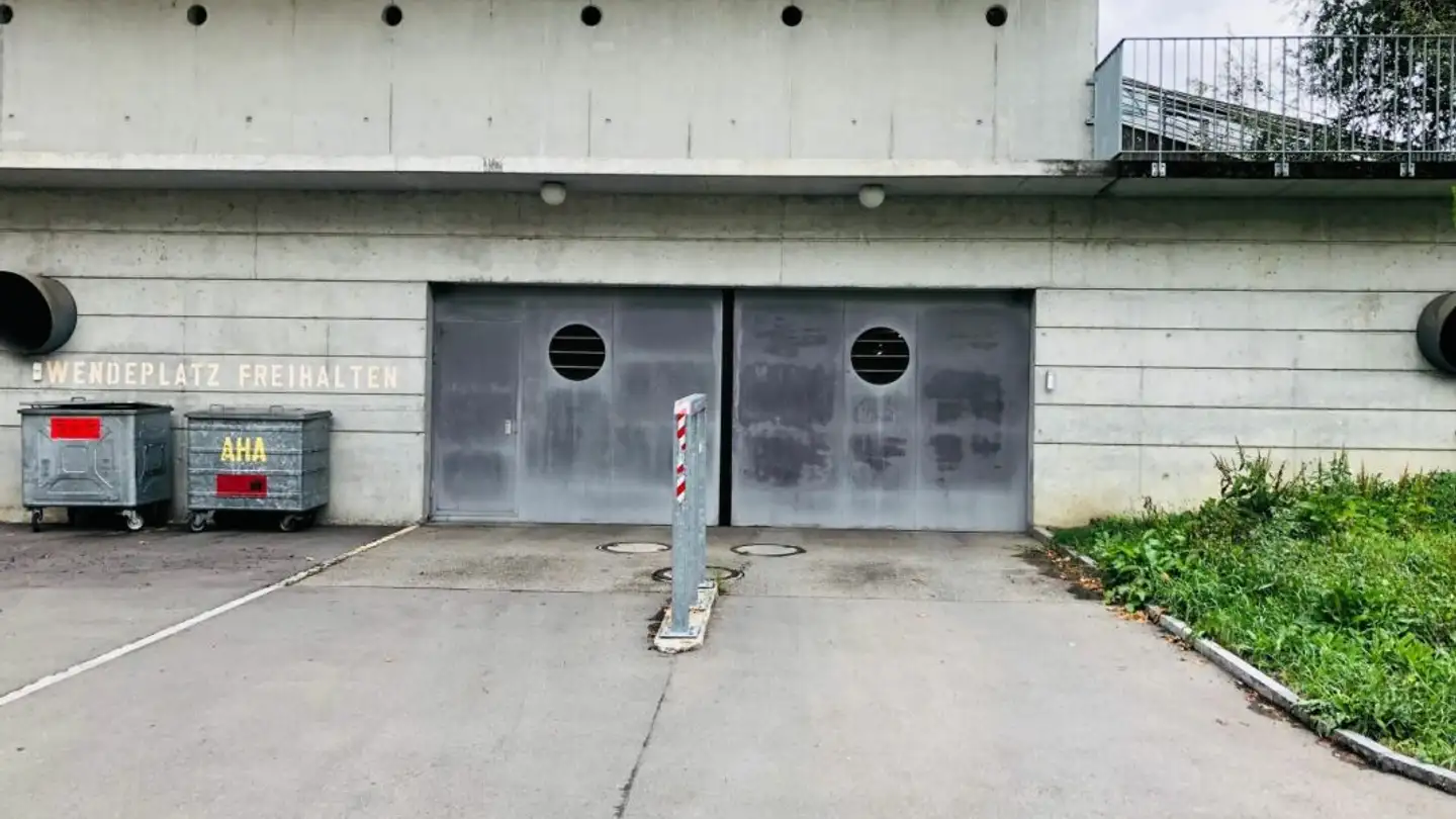 Parkplatz im Freien mieten - Lyssstrasse 2, 3270 Aarberg