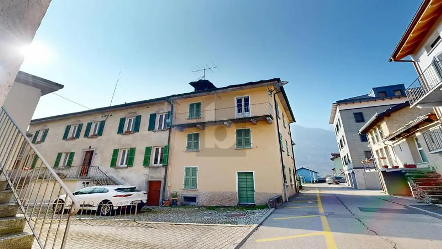 Einfamilienhaus kaufen - 6710 Biasca