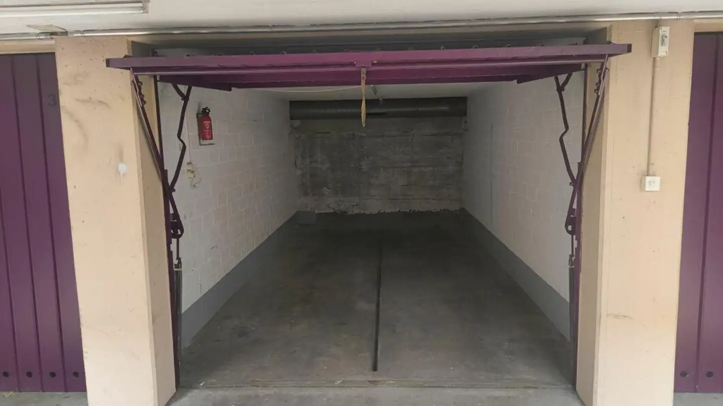 Underground parking space for rent - Bahnhofstrasse 15, 4133 Pratteln