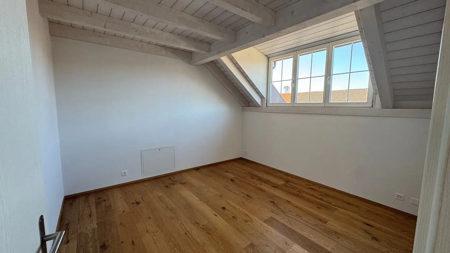 Attic flat for rent - Herten 22, 8479 Altikon - Photo 4
