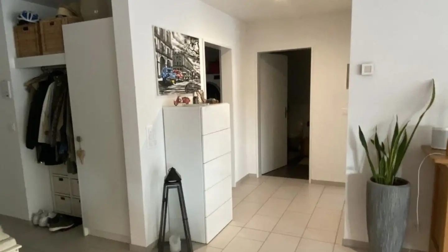 Wohnung mieten - Roggenfarstrasse 4, 8193 Eglisau - Foto 2