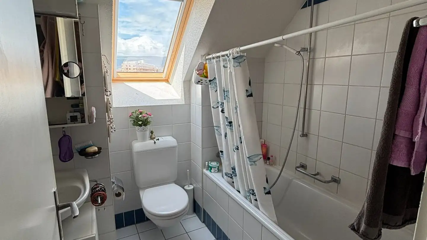 Single room for rent - Chemin De Noréaz, 1400 Cheseaux-Noréaz - Photo 4