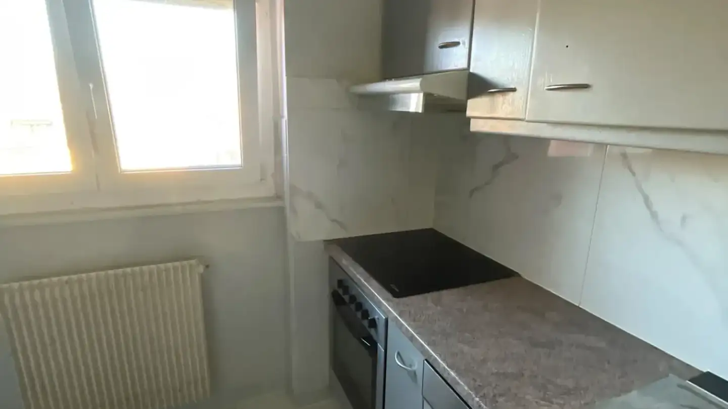 Apartment for rent - Rue Des Granges 5, 1870 Monthey - Photo 2