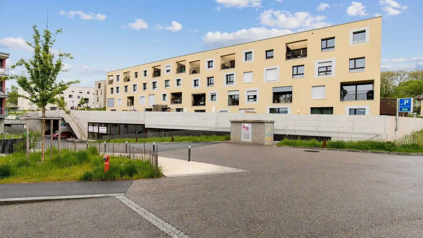 Überdachter Parkplatz mieten - Route D' Aire-La-Ville 225, 1242 Satigny