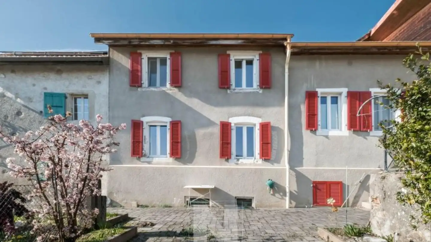 Row house for sale - 1268 Begnins