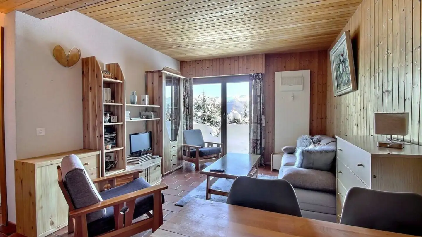 Apartment for rent - Rue Des Bochonès 17, 1972 Anzère - Photo 2