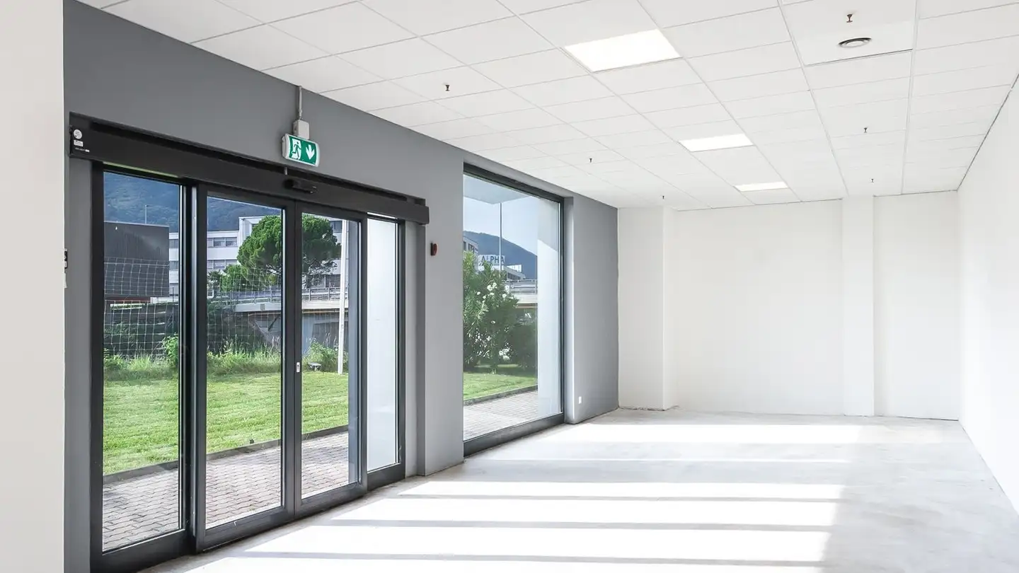 Industrial property for rent - 6850 Mendrisio - Photo 4