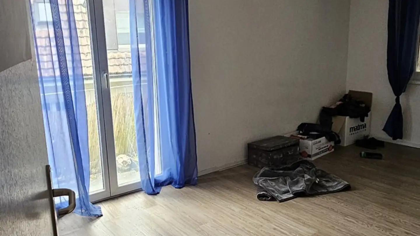 Chambre à louer - 8604 Volketswil