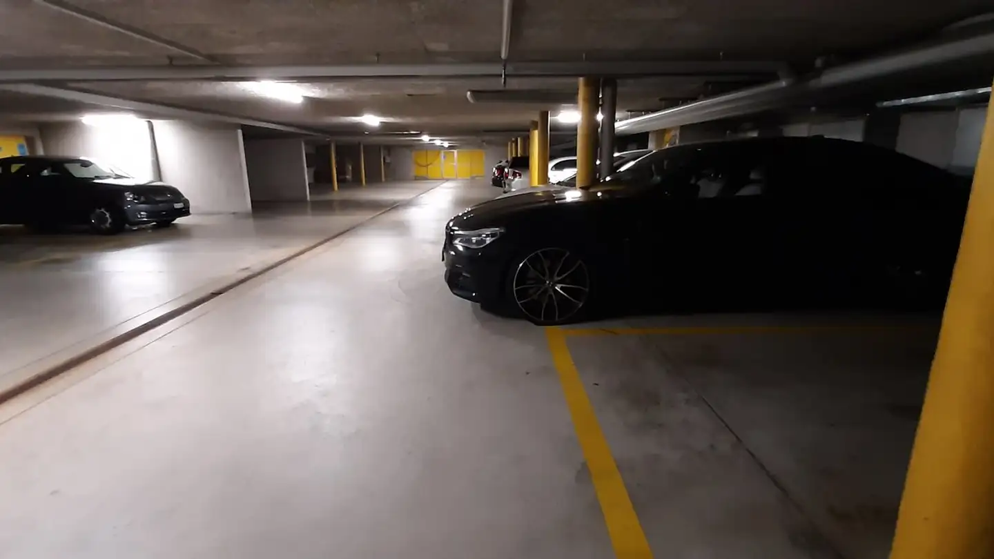 Tiefgaragenstellplatz mieten - Usterstrasse 63, 8620 Wetzikon ZH - Foto 2