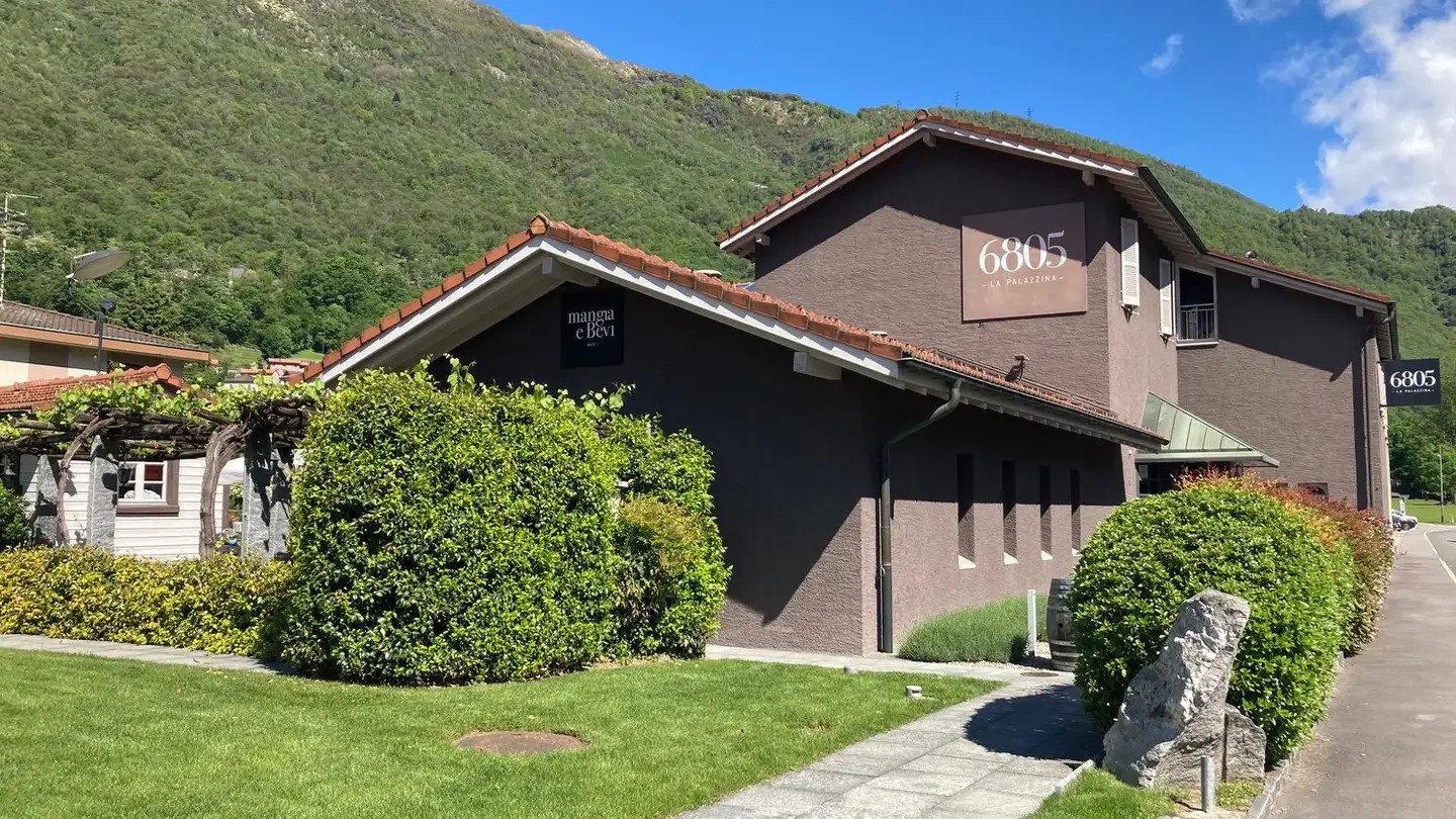 Outdoor parking space for rent - Via Cantonale 1, 6805 Mezzovico