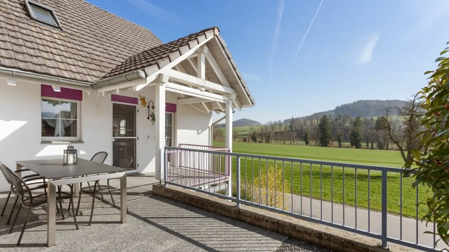 Row house for sale - Busliweid, 8372 Wiezikon b. Sirnach