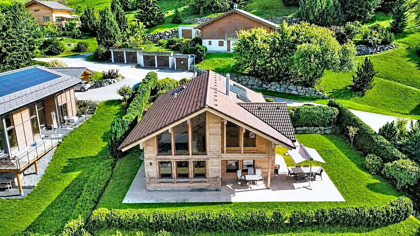 Chalet in vendita - 1973 Nax