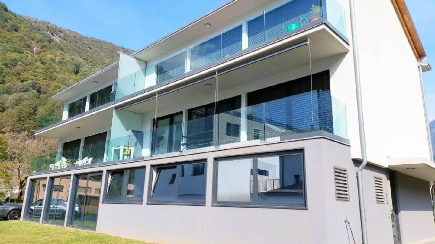 Wohnung kaufen - 6535 Roveredo GR