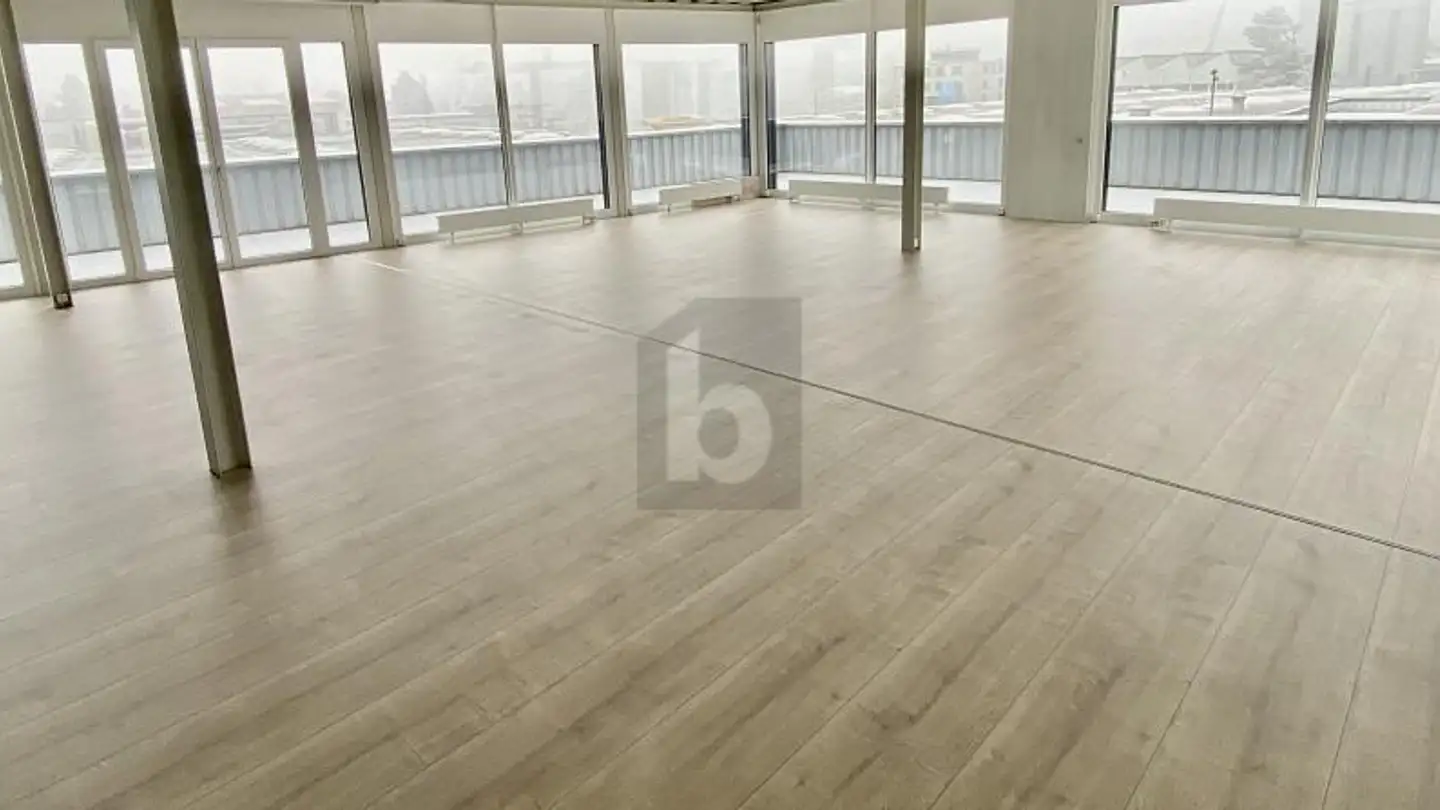 Office space for rent - 8157 Dielsdorf - Photo 2