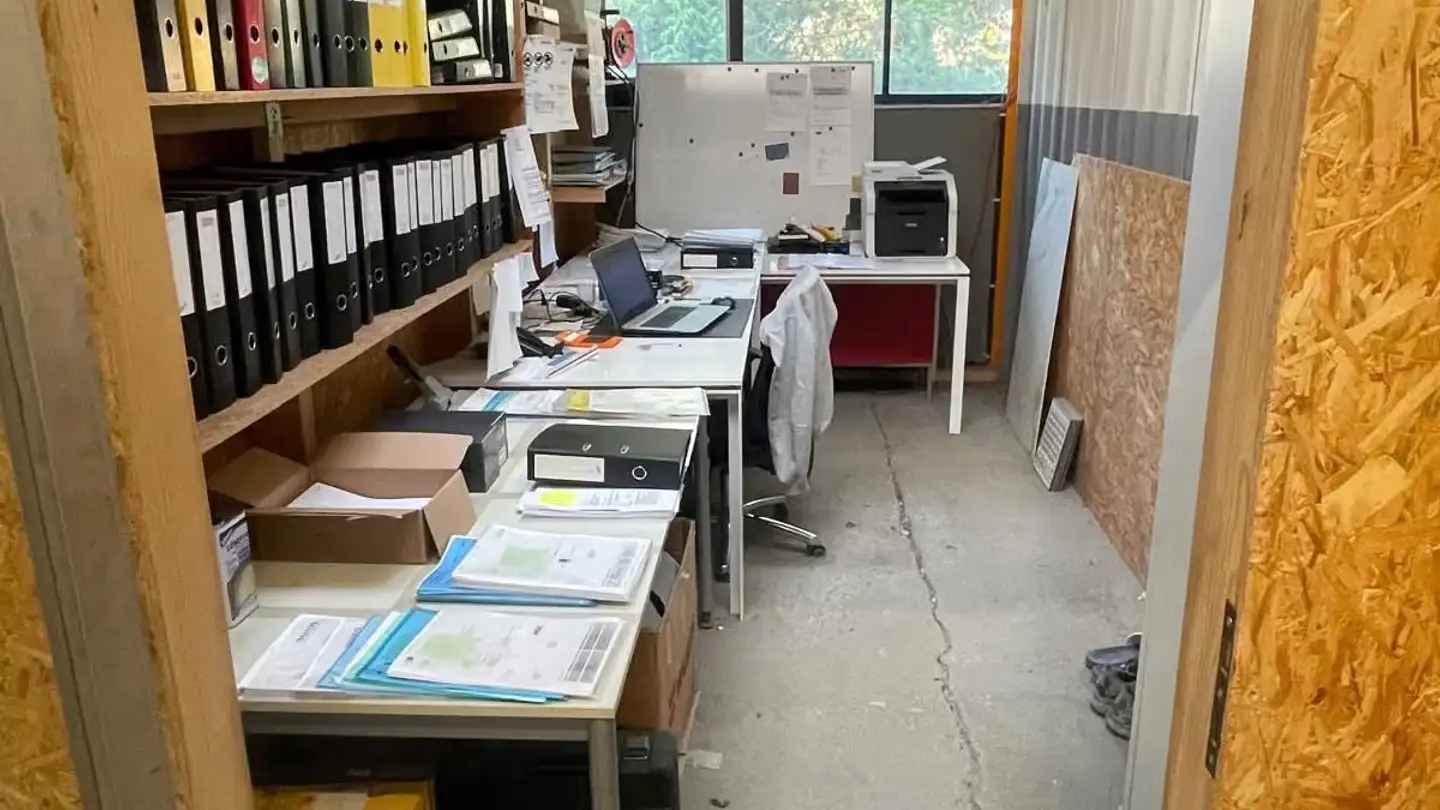 Gewerbe mieten - Schaubenstrasse 1b, 8450 Andelfingen - Foto 2