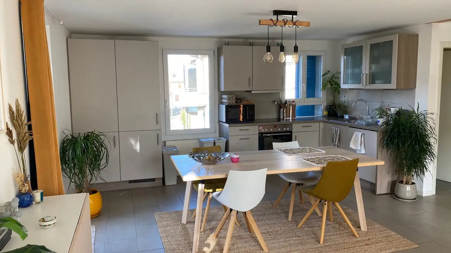 Appartement à louer - 1400 Cheseaux-Noréaz - Photo 2