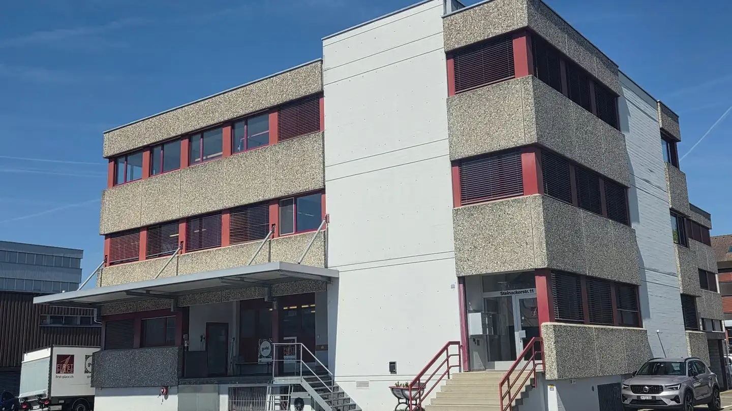Gewerbe mieten - Steinackerstrasse 11, 8302 Kloten