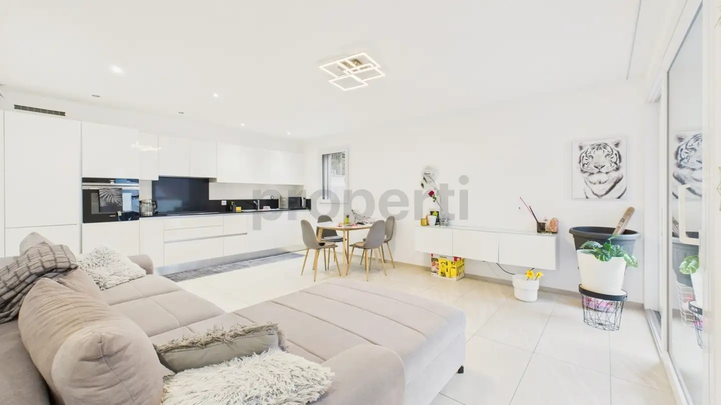 Immeuble résidentiel à vendre - 6702 Claro