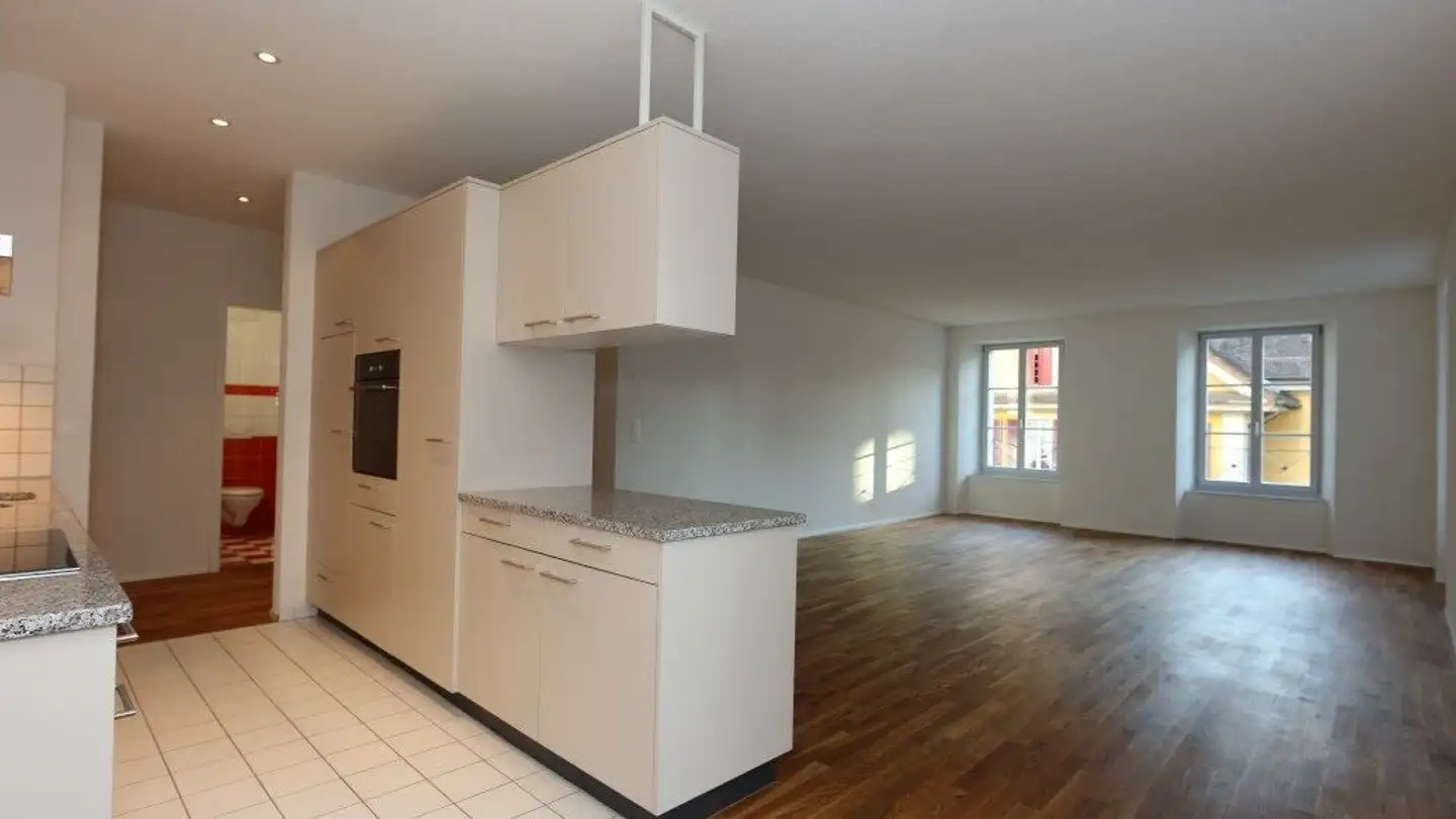Wohnung mieten - Hofstettenstrasse 3, 3600 Thun - Foto 2