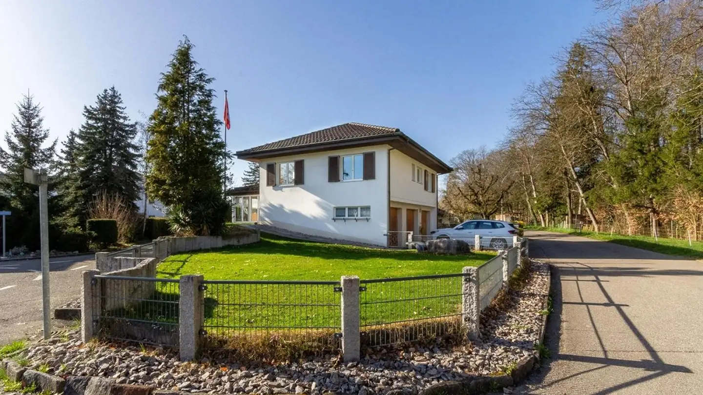 Single house for sale - Feldeggstrasse 5, 5316 Leuggern