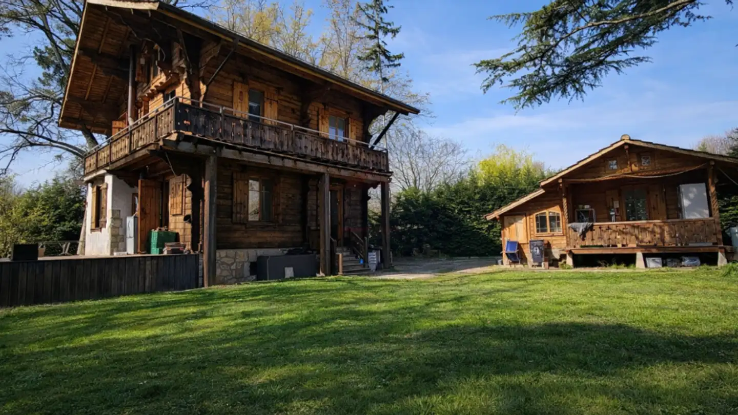 Single house for sale - 1293 Bellevue
