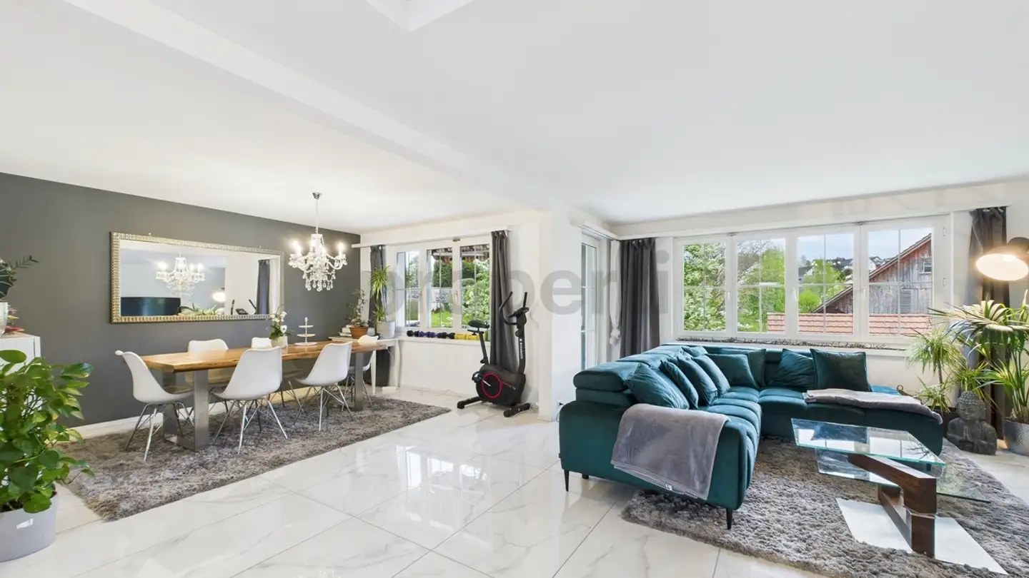 Duplex for sale - 8492 Wila