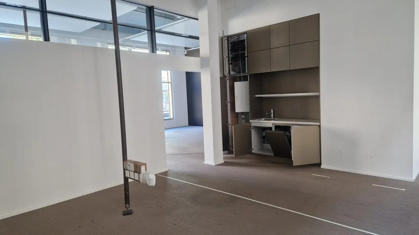 Commercial for rent - Giessereistrasse 1a, 8005 Zürich - Photo 3