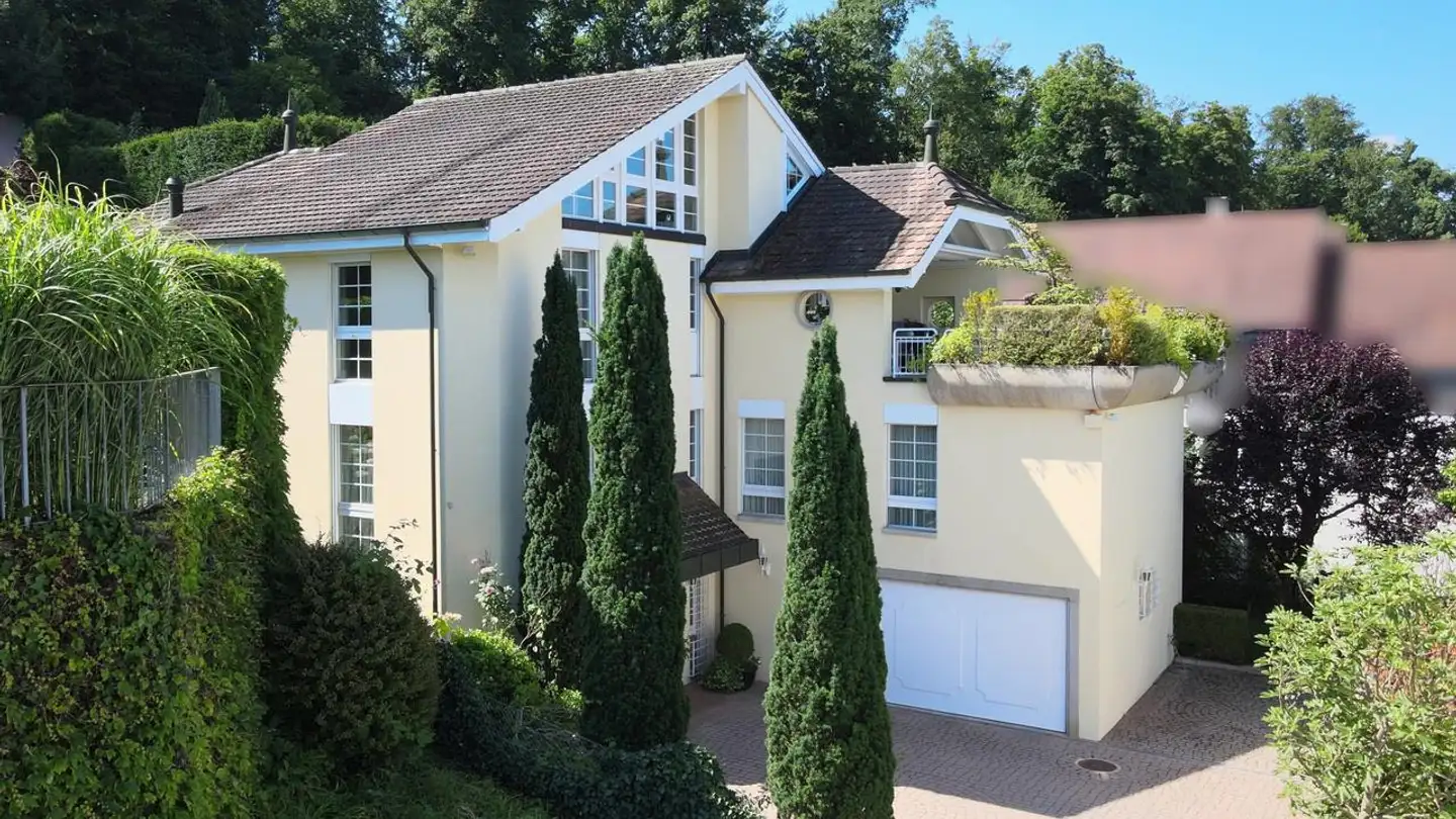 Villa in vendita - Sichelweg 36, 4103 Bottmingen