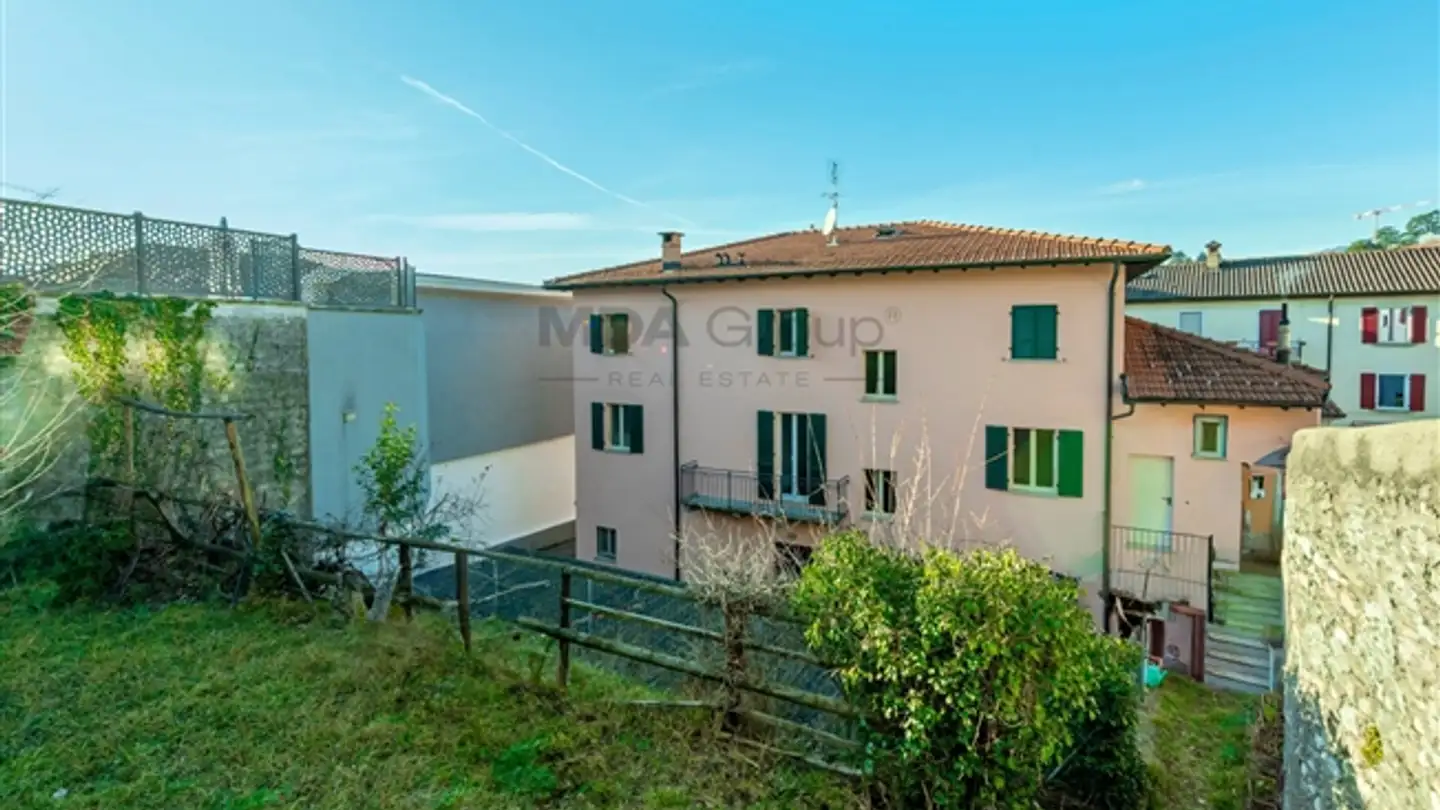 Appartamento in vendita - Via Stazione, 6828 Balerna