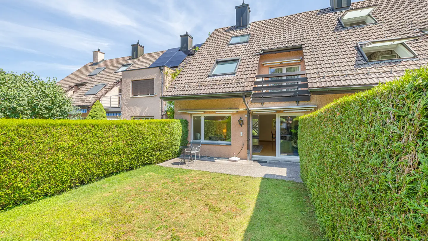 Casa a schiera in vendita - Hausacherstrasse 8, 8122 Binz