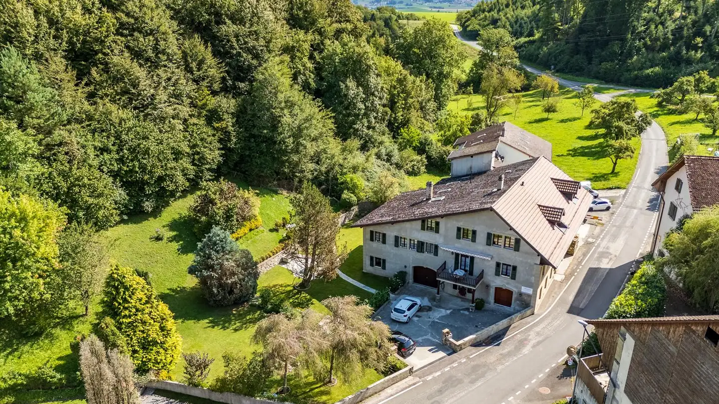 Villa for sale - 1059 Peney-le-Jorat