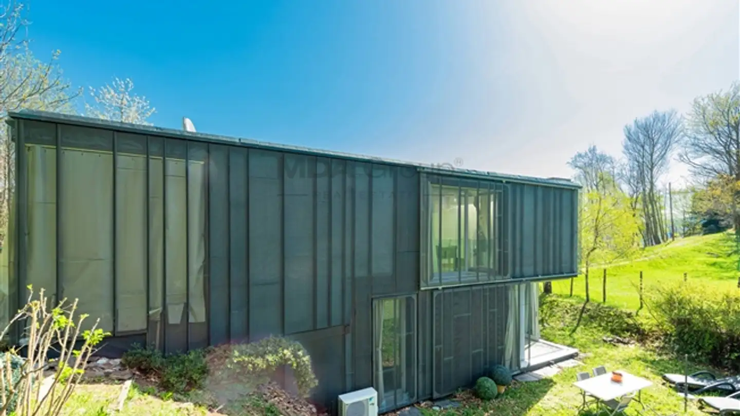 Einfamilienhaus kaufen - Lücc, 6939 Arosio