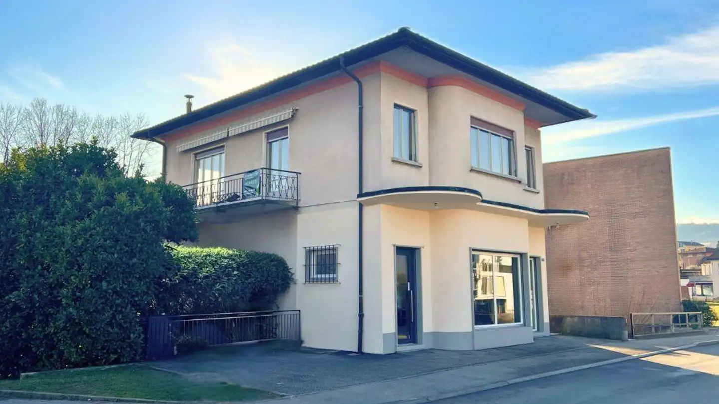 Einfamilienhaus kaufen - Viale Attilio Tarchini 13, 6828 Balerna