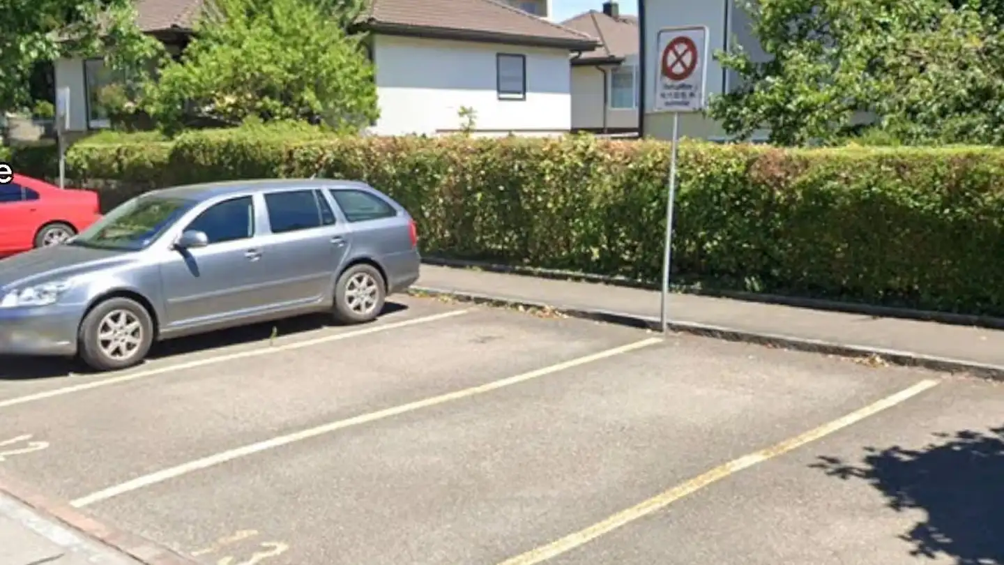 Outdoor parking space for rent - Zeughausstrasse, 5507 Mellingen
