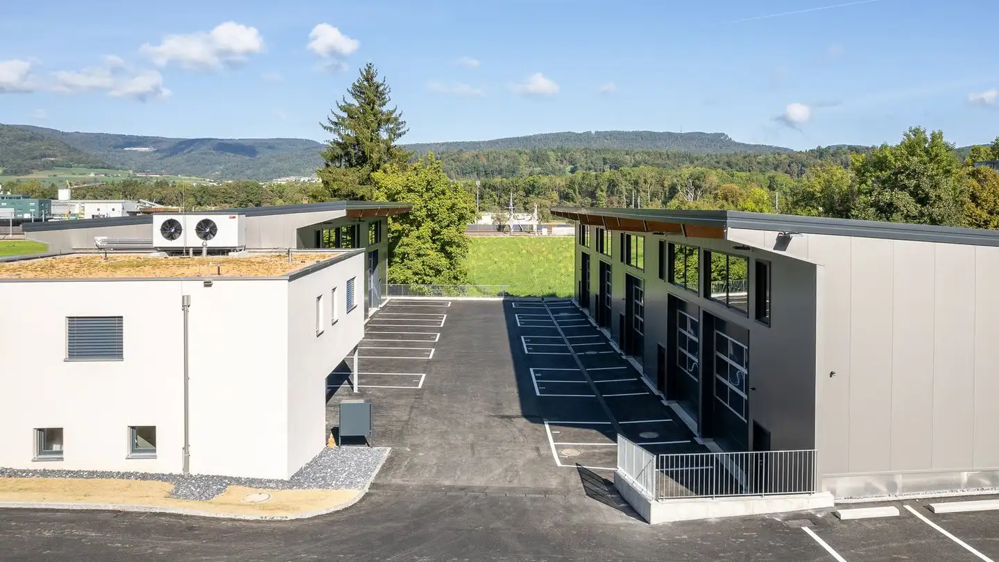 Commercial for rent - Hauptstrasse 168, 5012 Wöschnau