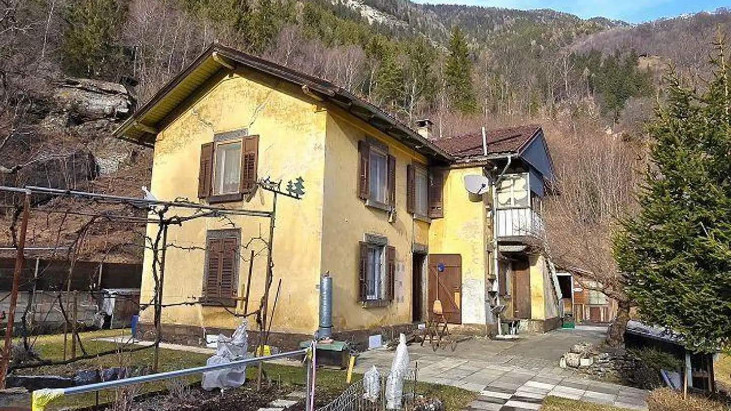 Maison individuelle à vendre - 6763 Osco