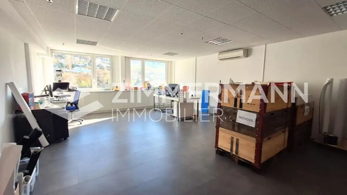 Mixed-use building for rent - Route Du Stade, 1816 Chailly-Montreux - Photo 4