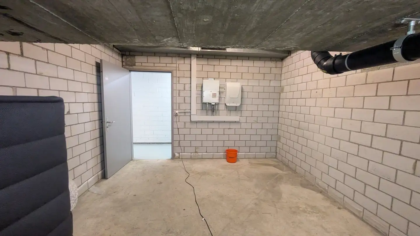 Espace de stockage à louer - Im Schossacher 12, 8600 Dübendorf